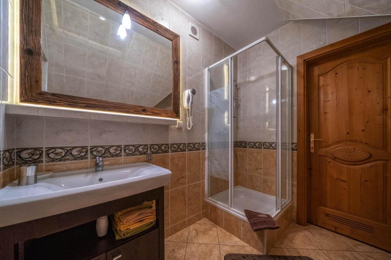 I Pod Reglami Privatunterkunft Zakopane