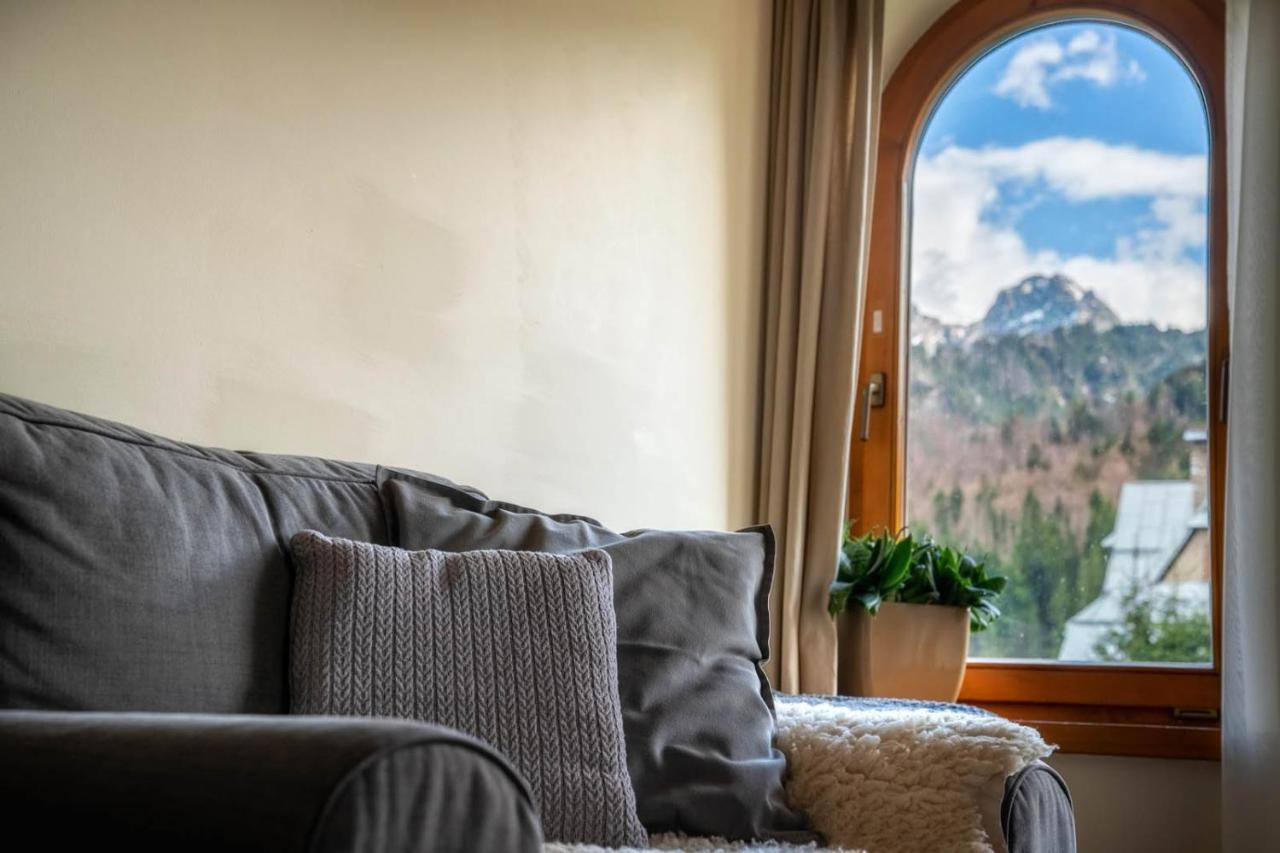 I Pod Reglami Zakopane